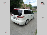 Honda Elysion - 2005