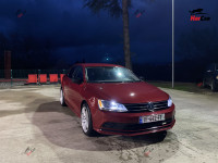 Volkswagen Jetta - 2016