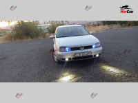 Volkswagen Golf - 2002