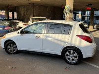 Nissan Versa - 2012