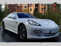 Porsche Panamera - 2014