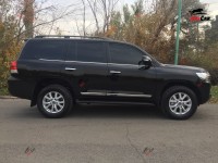 Toyota Land Cruiser 200 - 2016