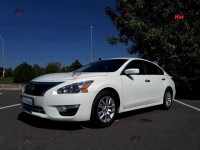 Nissan Altima - 2013